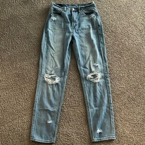 American Eagle Mom Jeans size 2